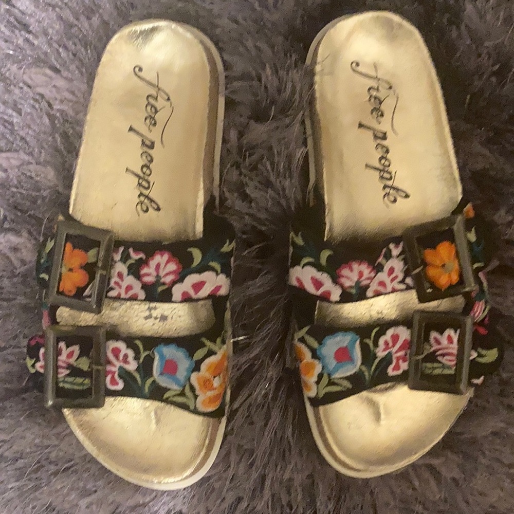 Free people embroidered sandals size 38